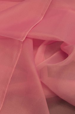 Bu Pembe Polyester kumaşın bir fotoğrafı.