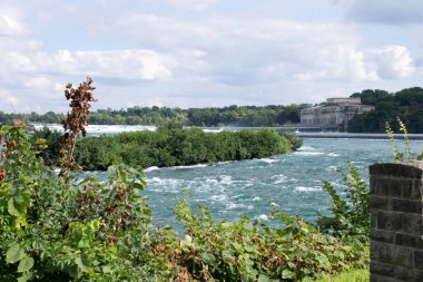 Bu Niagara Şelaleleri 'nin Kanada, Ontario' dan bir fotoğrafı.