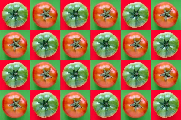 Buntes Muster Aus Vielen Roten Und Grünen Natürlichen Tomaten Auf — Stockfoto