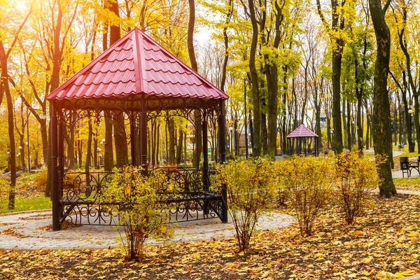 Gazebo Autumn Park Sunlight — Stock Photo, Image