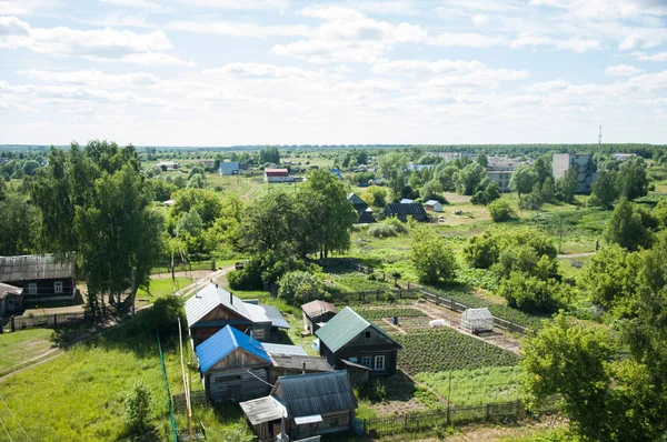 Rus kırsal yeşil peyzaj