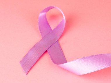 Mor kurdele. Mor gün epilepsi gün, destek