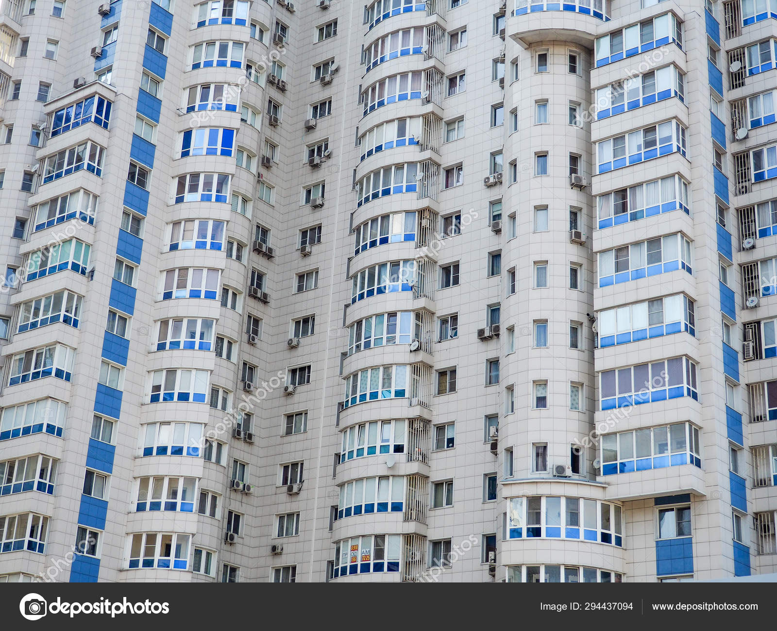 Immeubles Modernes Vue De L Immeuble Image Libre De Droit Par Byallasaa C Immeubles Modernes Vue De L Immeuble Image Libre De Droit Par Byallasaa C