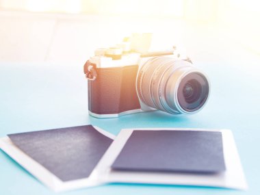 Fotoğraf: Kamera, iki şablon resim modern renkli ton