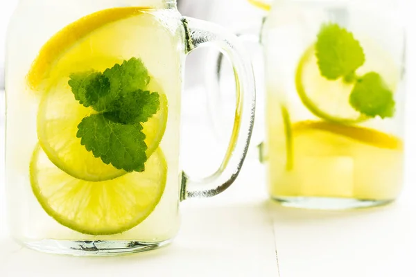 Lemonade Mojito Cocktail Cold Fresh Ice Lemon Mint Leaves Mason — Stock Photo, Image