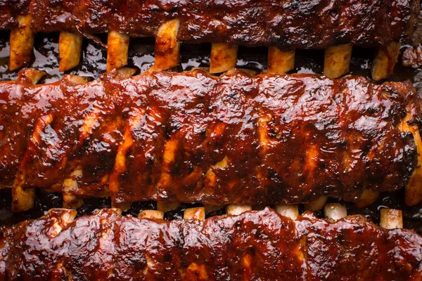 Asado picante caliente de repuesto costillas de cerdo barbacoa —  Fotos de Stock