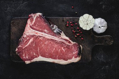 Vintage Kesme Kurulu T-kemik Steak Çiğ Kuru Yaşlı Beef