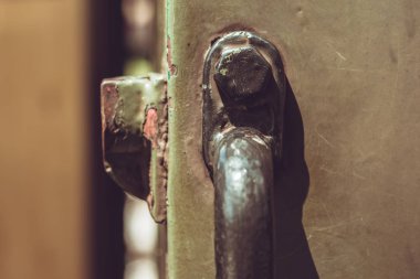 Eski Tren Vagonu Paslı Kulp Detay Arka Plan