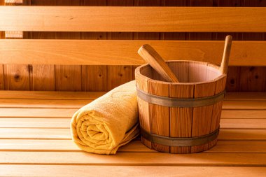 Fin Ahşap Sauna Kovası, Kepçe ve Havlu