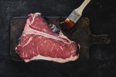 Vintage Kesme Kurulu T-kemik Steak Çiğ Kuru Yaşlı Beef