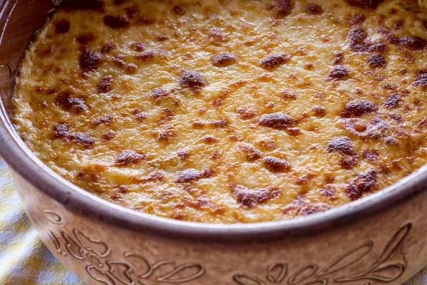 Pastitsio Geleneksel Yunan Fırında Makarna Güveç Yer Be ile