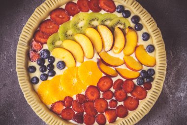 Taze Hamur Renkli Meyve Tart Pie Bake hazır