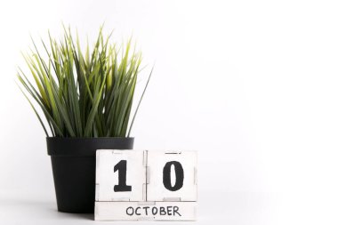 10 Ekim tarihi, boşluk konseptini kopyala beyaz üzerine izole edilmiş