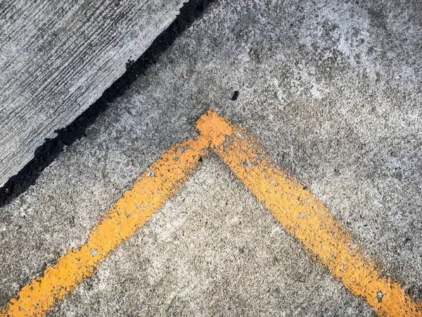 Gelbe Linien Auf Einer Asphaltierten Straße Enge Schärfentiefe — Stockfoto