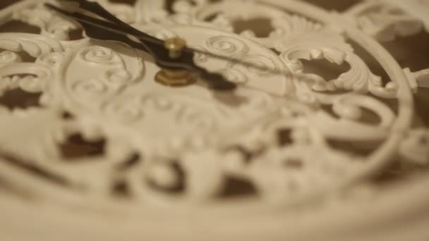 Macro Movimento Delle Lancette Dell Orologio Cambiato Focus Dietro Davanti — Video Stock