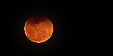 27 Temmuz 2018 ay tutulması. Kanlı ay Brezilya üzerinden.