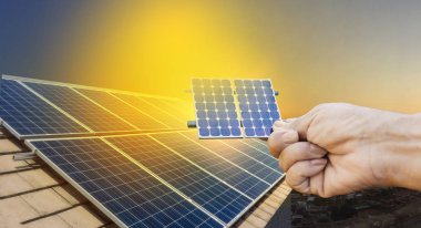 Çatıda fotovoltaik enerji santrali yüklemesini bir residenti