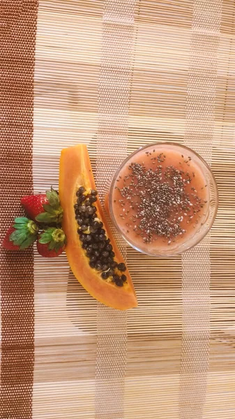 Masada Vegan Vitamini Çilek Papaya Muz Karışımı — Stok fotoğraf