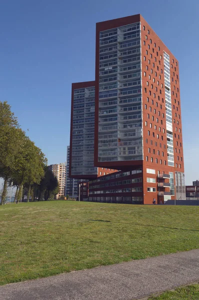 Rotterdam Países Bajos Octubre 2018 Vista Sobre Edificio Apartamentos Moderno — Foto de Stock
