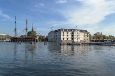 Amsterdam, Hollanda, 09 Ekim 2018: Ticaret gemisi Deniz Müzesi kopyası 