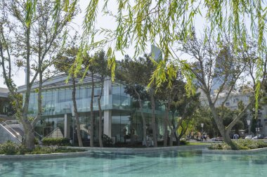  güneşli bir günde mini venedik cazibe görünümü