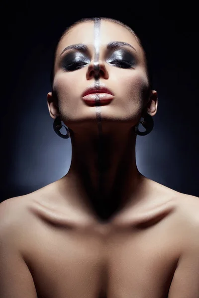Maquillage Créatif Sur Visage Femme Beaux Grands Yeux Mode Maquillage — Photo
