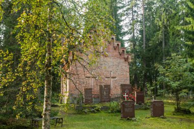 Wrede aile mezarlığında eski Şapeli. 18 Eylül 2018 - Anjala, Kouvola, Finlandiya.