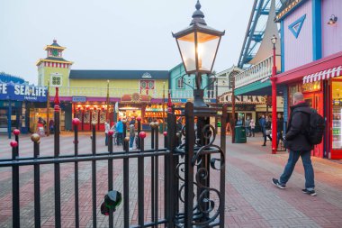 Helsinki, Finlandiya - 12 Ekim 2018: eğlence parkı Linnanmaki Helsinki, Finlandiya.