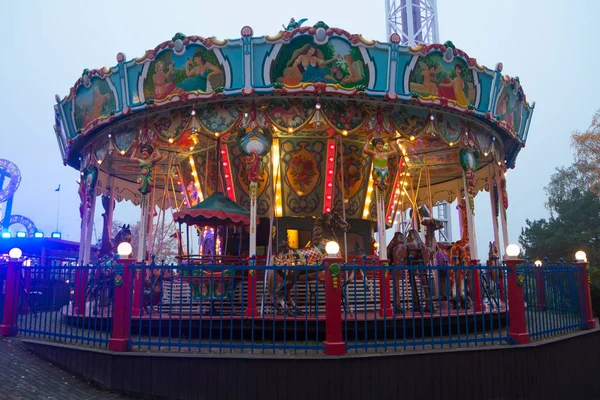 Helsinki Finland Oktober 2018 Pretpark Linnanmaki Helsinki Finland Ride Carrousel — Stockfoto