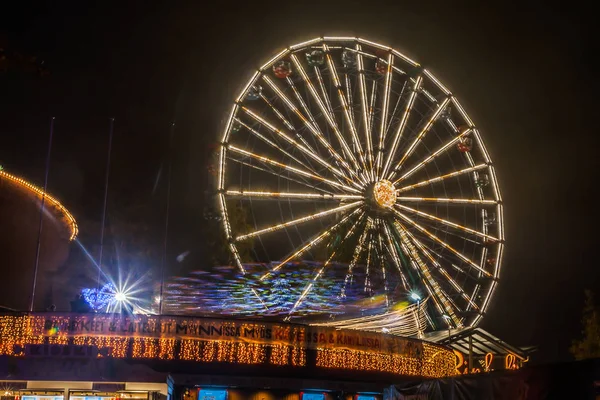 Helsinki Finlandia Octubre 2018 Evento Carnaval Luz Parque Atracciones Linnanmaki —  Fotos de Stock