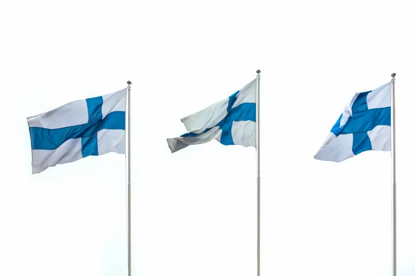 Finlandiya Ulusal Bayrak Direkleri Rüzgar Gökyüzü Arka Plan Üzerinde — Stok fotoğraf
