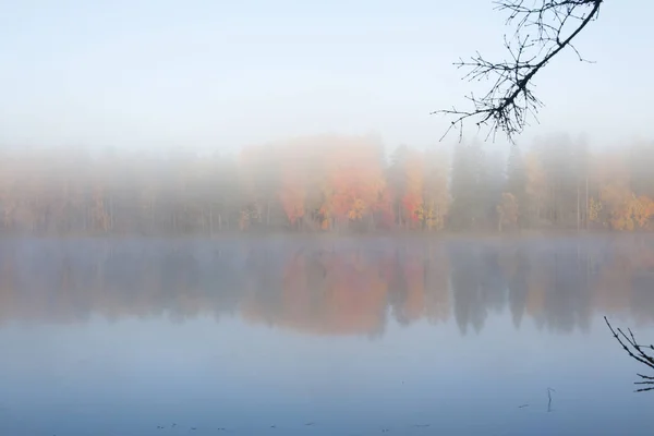 Bela Paisagem Matinal Outono Águas Rio Kymijoki Nevoeiro Finlândia Kymenlaakso — Fotografia de Stock