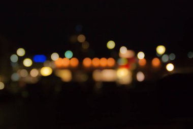 Ufuk bokeh renkli ışıkların bulanık fotoğraf