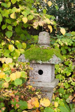 Japon fener Sapokka Park Kotka, Finlandiya için taş.