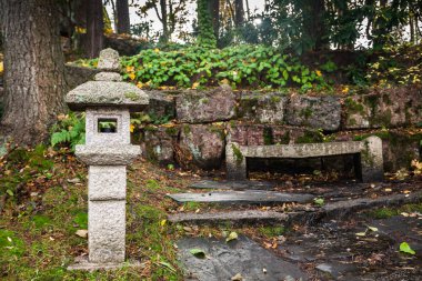 Japon fener Sapokka Park Kotka, Finlandiya için taş.