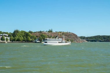 Naantali, Finlandiya - 28 Haziran 2019: Denizde Vapur Ukkopekka