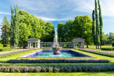 Naantali, Finlandiya - 28 Haziran 2019: Kultaranta, Finlandiya Cumhurbaşkanı'nın resmi yazlık konutu.