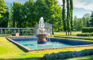 Naantali, Finlandiya - 28 Haziran 2019: Kultaranta, Finlandiya Cumhurbaşkanı'nın resmi yazlık konutu.