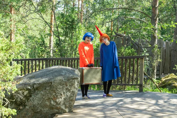 Nådendal, Finland-28 juni, 2019: Thingumy och Bob i Park Muminvärlden på solig sommardag. — Stockfoto