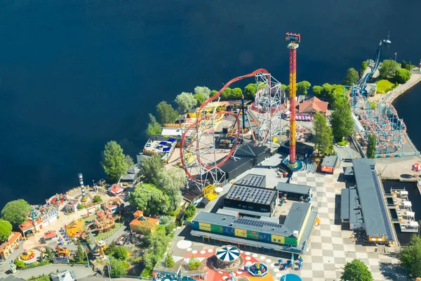 Tampere, Finlande - 24 juin 2019 : Belle vue sur le parc d'attractions Sarkanniemi . — Photo