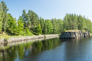 Yaz aylarında Saimaa Kanalı, Lappeenranta, Finlandiya.