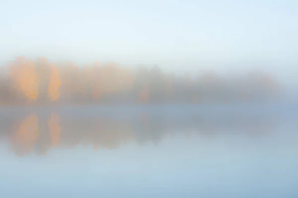 Beautiful autumn morning landscape of Kymijoki river waters in fog. Finland, Kymenlaakso, Kouvola. — Stock Photo, Image