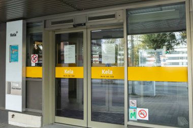 Kouvola, Finlandiya - 22 Eylül 2019: Kela Ofisi. Kela Finlandiya Sosyal Sigorta Lar Kurumu.