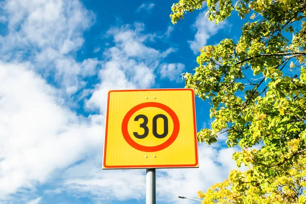 Finnish speed limit sign 30 km h on blue sky background — Stock Photo, Image