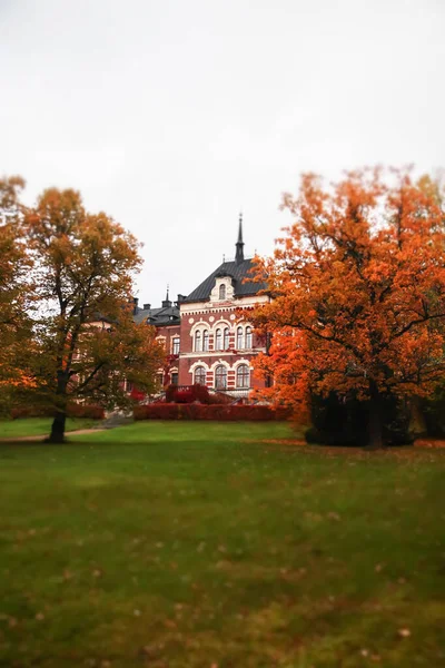 लोविसा, फिनलैंड 7 अक्टूबर 2019: द मैनर हाउस माल्मगार्ड . — स्टॉक फ़ोटो, इमेज
