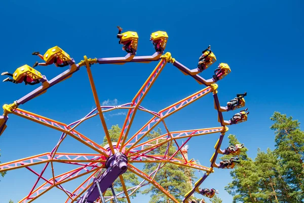 Kouvola Finlande Juillet 2020 Randonnée Extrême Endeavour Mouvement Dans Parc — Photo