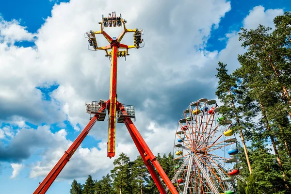 Kouvola Finlande Juillet 2020 Rides Ferris Wheel Loop Fighter Motion — Photo