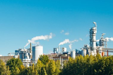 Kouvola, Finlandiya - 15 Eylül 2020: Kuusankoski 'deki Upm Kymi fabrikası.