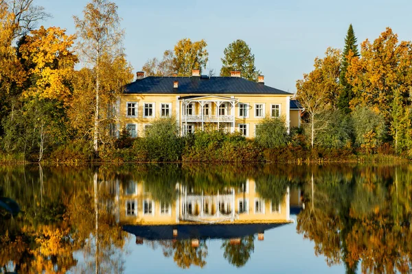 Kouvola Finland October 2020 Autumn Landscape Beautiful Wooden Rabbelugn Manor — Stock Photo, Image