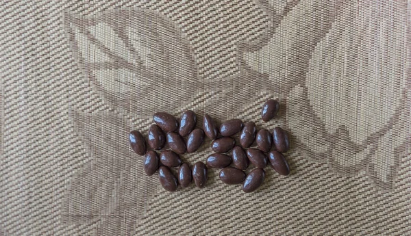 Jídlo Obraz Zblízka Bonbony Čokoládové Mléko Extra Hořká Mandlová Ořechy — Stock fotografie